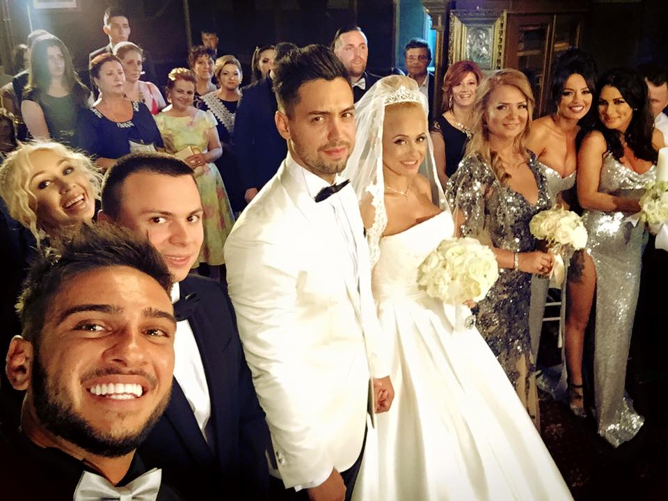 Selfie la nunta Andei Adam