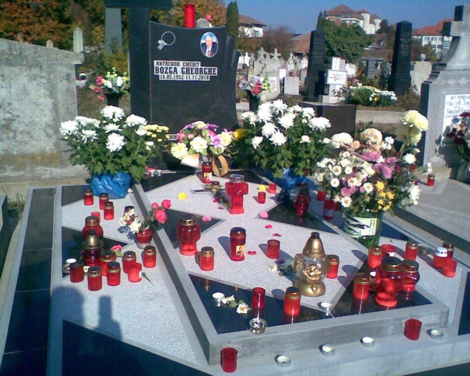 Valeria a fost in cimitir, pentru a-si omagia fostul antrenor, chiar inainte de a muri