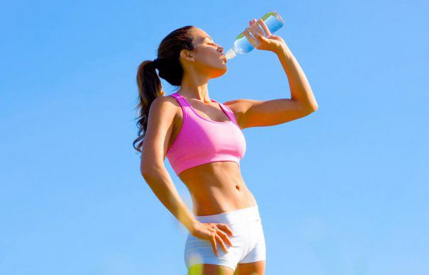 Nu este indicat consumul apei reci in timpul antrenamentului