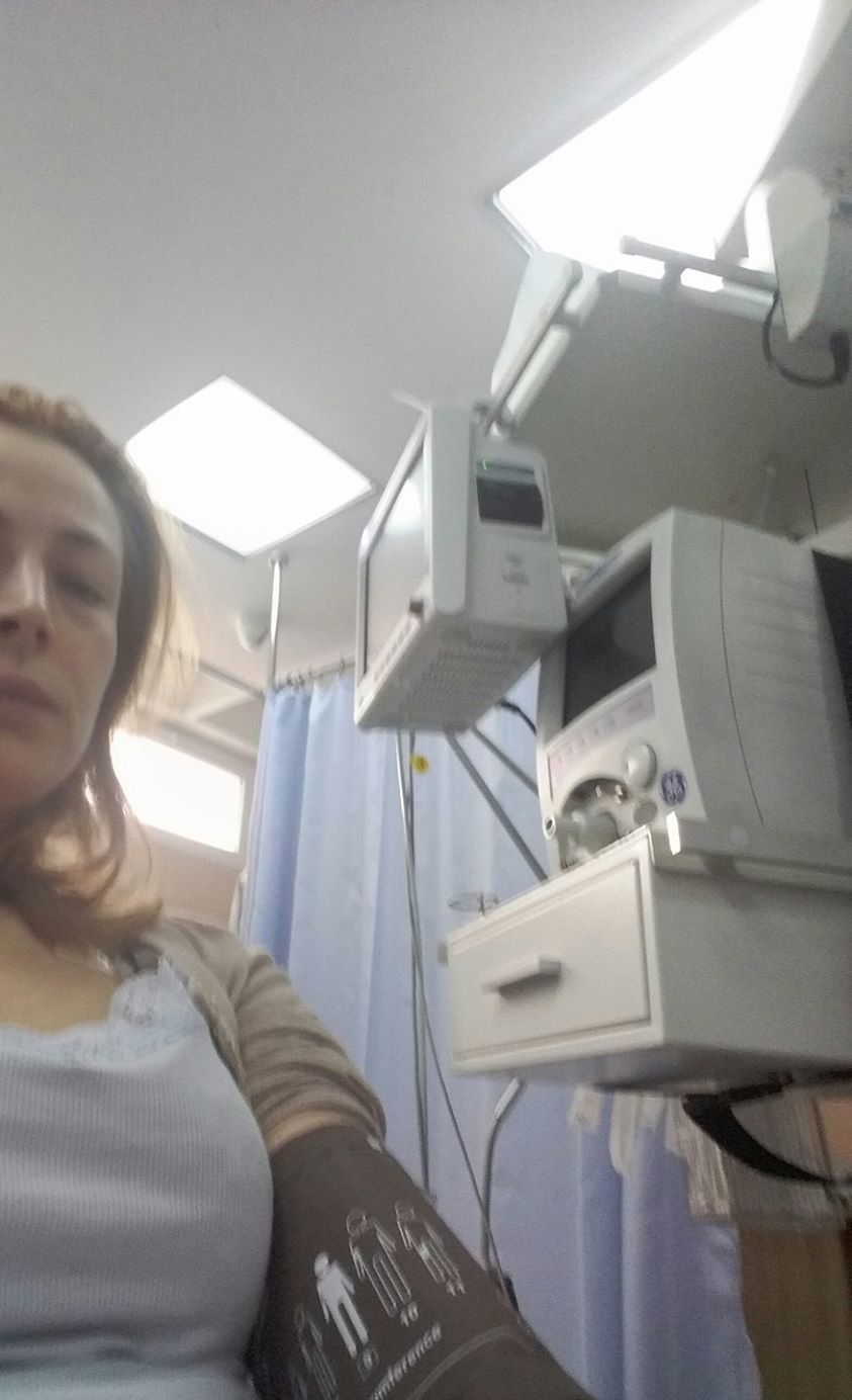 Monica Davidescu a ajuns la spital.