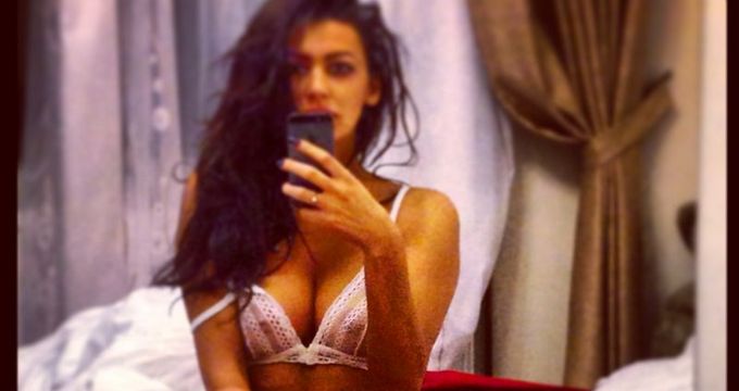 Bianca Jurca Cea Mai Sexy Burlacita A Romania Se Pregateste De