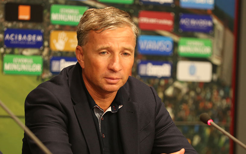 Vă așteptați la altceva?! Dan Petrescu prefațează duelul cu Young Boys: „ Au o experiență foarte mare, mult mai mare decât noi!”