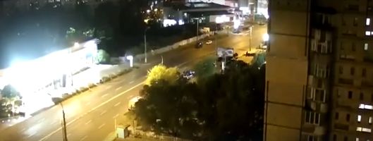 Cutremurul De 5 8 Grade Surprins Pe Camerele De Supraveghere Imagini Live Din BucureÈ™ti Video