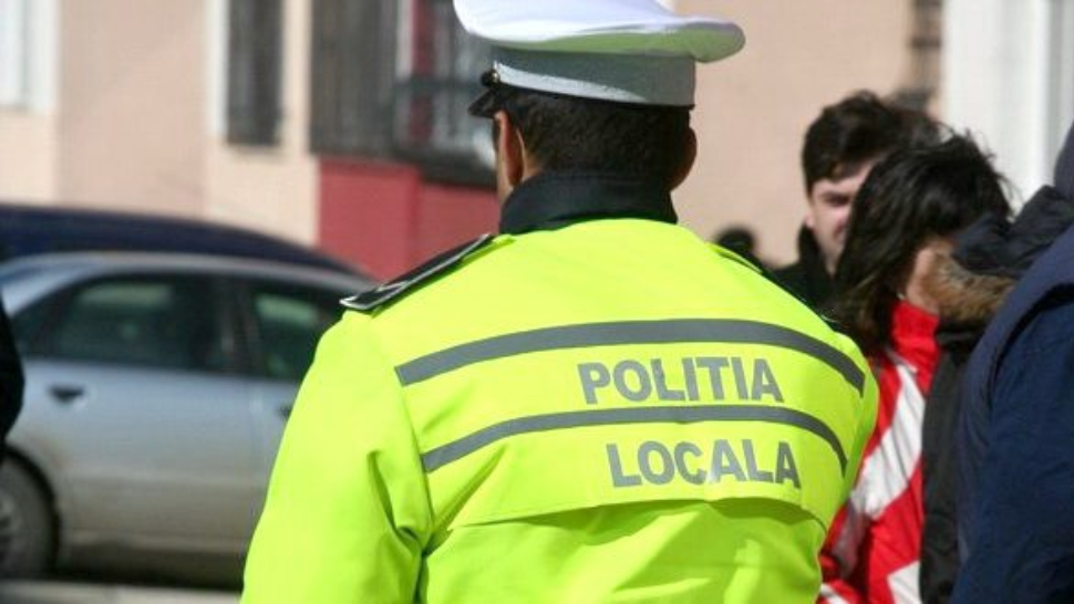 Caz șocant în județul Mureș! Un polițist a fost agresat fizic de un bărbat pe care îl oprise pentru a-l legitima