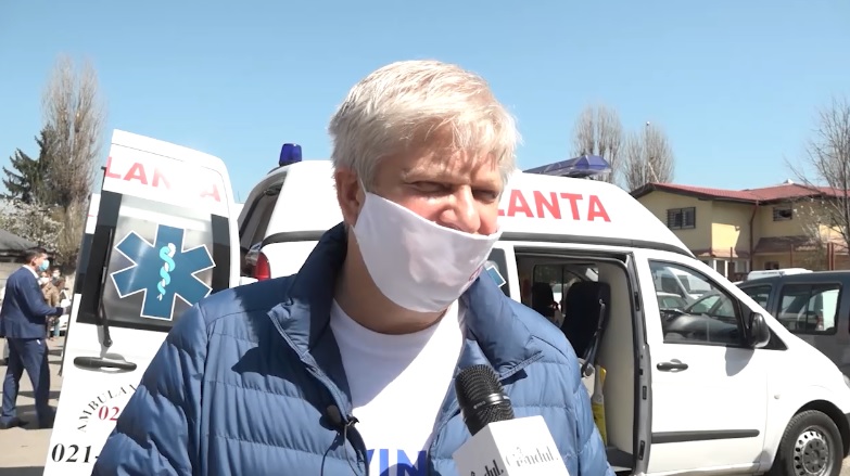 Primăria sectorului 1 a strâns sute de voluntari și a mers să împartă alimente la peste 500 de persoane. „Vom repeta acțiunea”