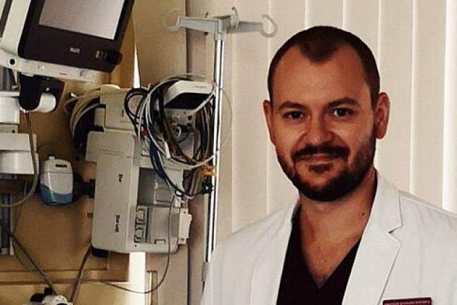 Mărturiile uluitoare ale unui medic din Suceava: ”Sunt ultima verigă. Negociez cu Dumnezeu o clipă, o oră, o zi”