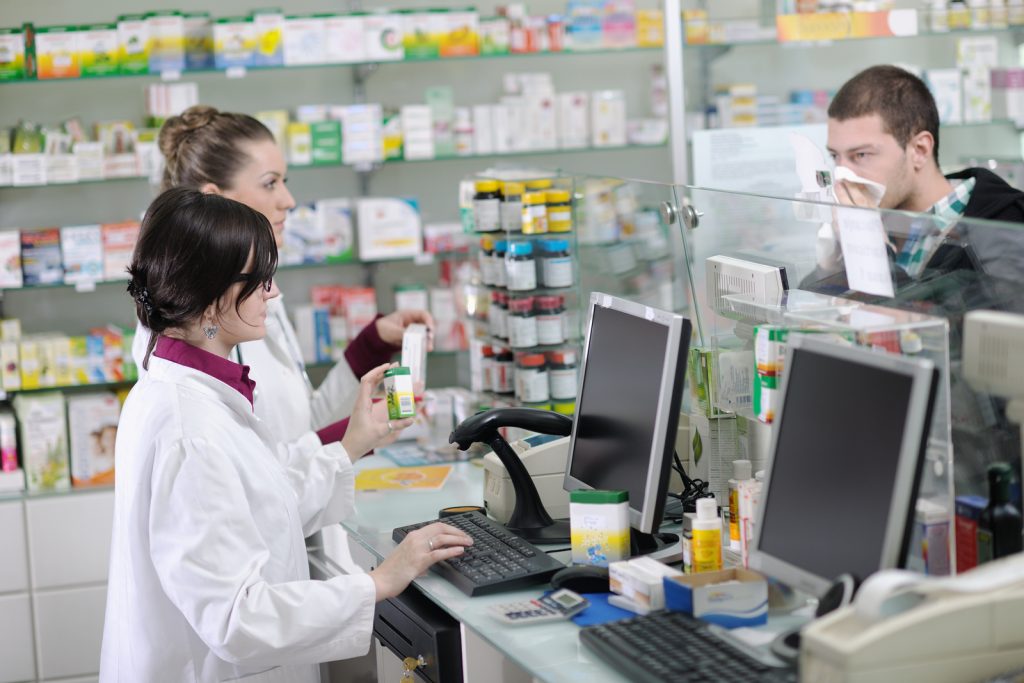 Programul farmaciilor de Paste 2020. Unde poți merge sa cumperi medicamente