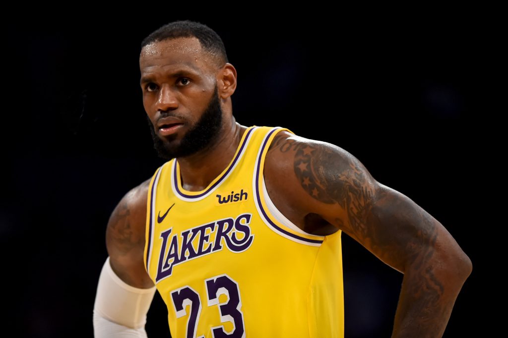 LeBron James, urmașul firesc al lui Michael Jordan în NBA