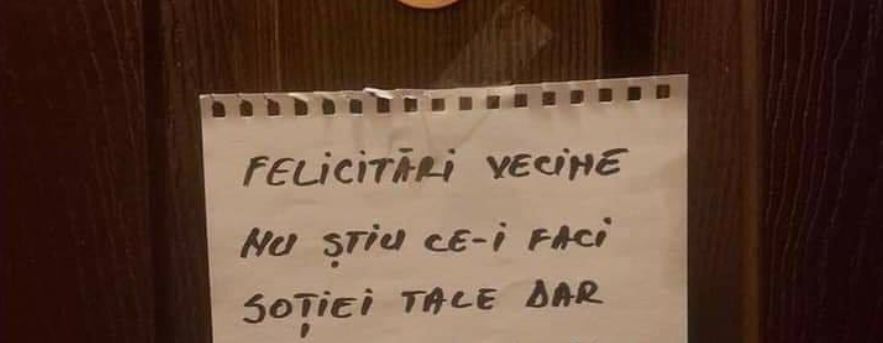 Ce bilețel a găsit un bărbat lipit pe ușa de la intrare , la doar câteva ore după o partidă de amor. Mesajul este demențial. FOTO