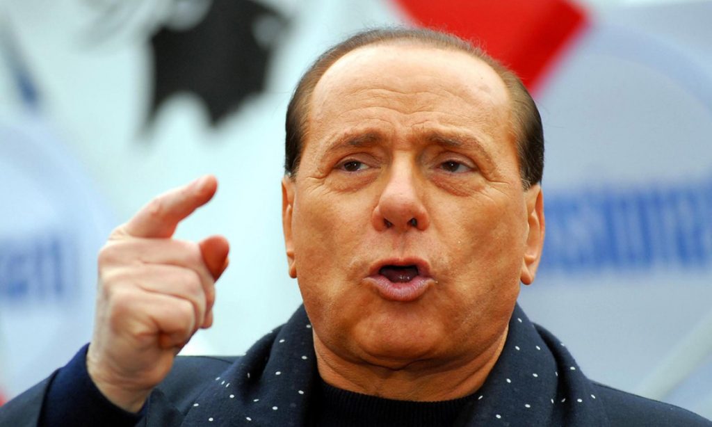 Silvio Berlusconi, externat după ce a fost internat cu Covid-19