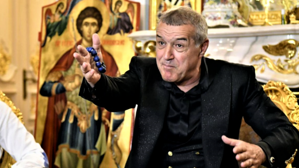 Imagini fabuloase! Cum a venit îmbrăcat Gigi Becali, patronul FCSB-ului, la Patriarhie, la moaștele Sfântului Dimitrie cel Nou | GALERIE FOTO