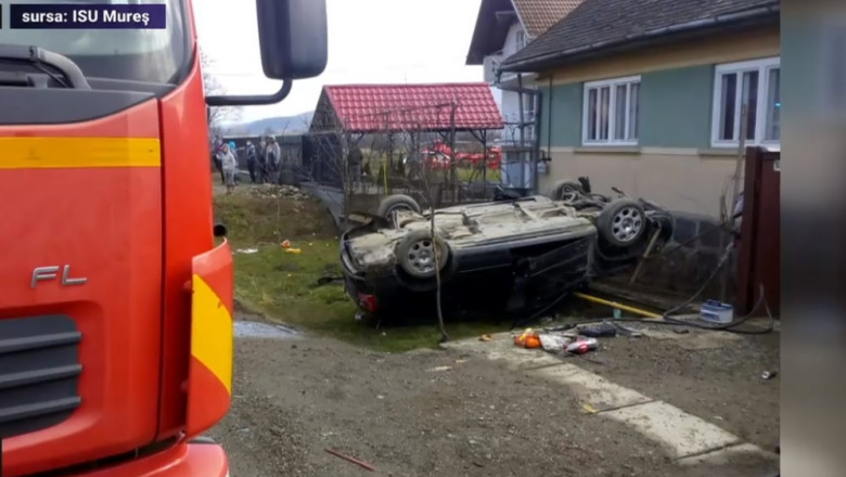 Caz tragic! Un bebeluș de 6 luni a murit într-un accident rutier în Mureș. Mașina în care se afla s-a răsturnat