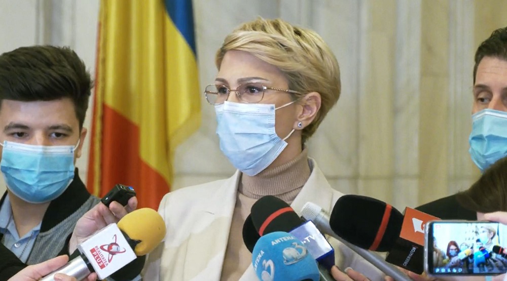 Raluca Turcan, anunț despre alocații: “Legea existentă în Parlament prevede două tranşe de majorare”. Când ar trebui să crească din nou și care este condiția