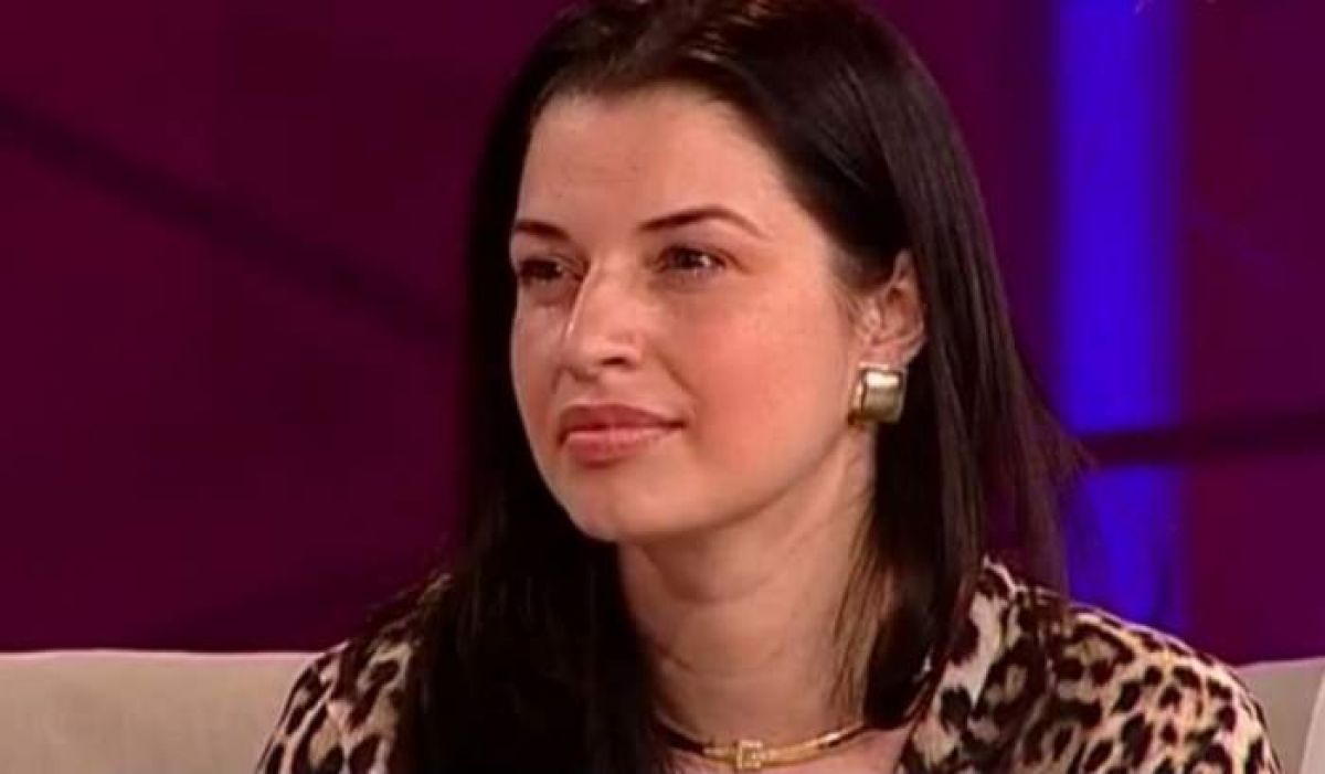 Maria Petrache a fugit cu amantul, dar a revenit acasă! Cine a obligat-o pe sora lui Florin Salam să se întoarcă