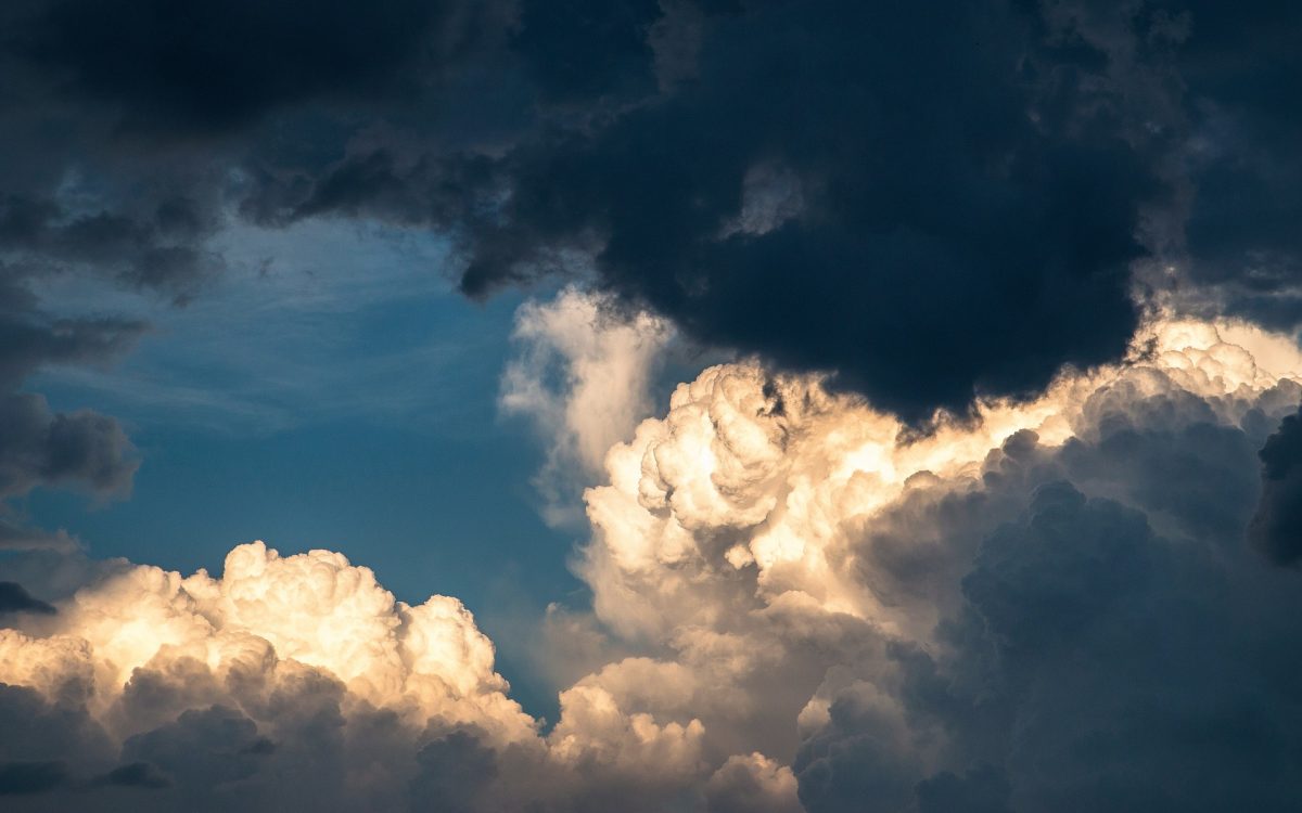 Prognoza meteo luni, 21 iunie. Temperaturile cresc, dar nu scăpăm de ploi