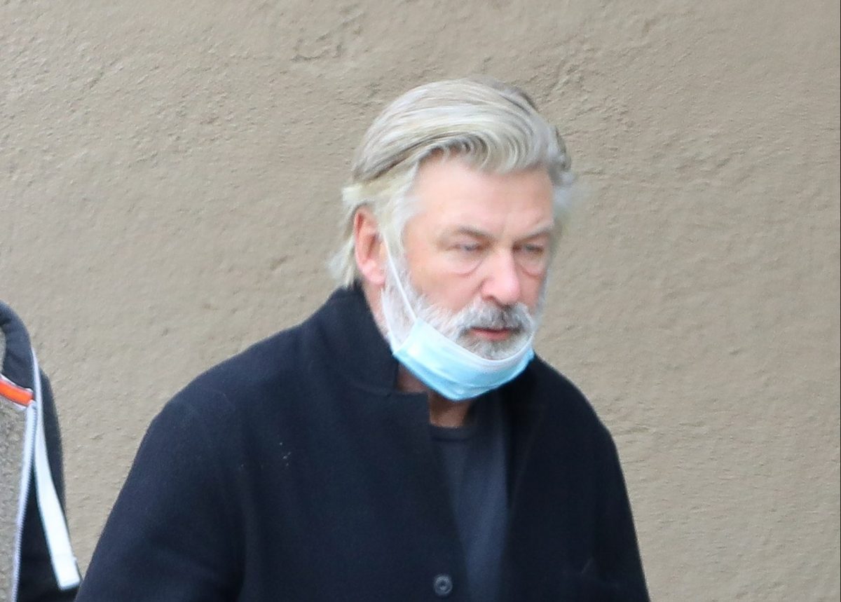 Alec Baldwin, declarații care pot răsturna ancheta morții directoarei de imgine Halyna Hutchins: ”Eu nu am apăsat pe trăgaci”