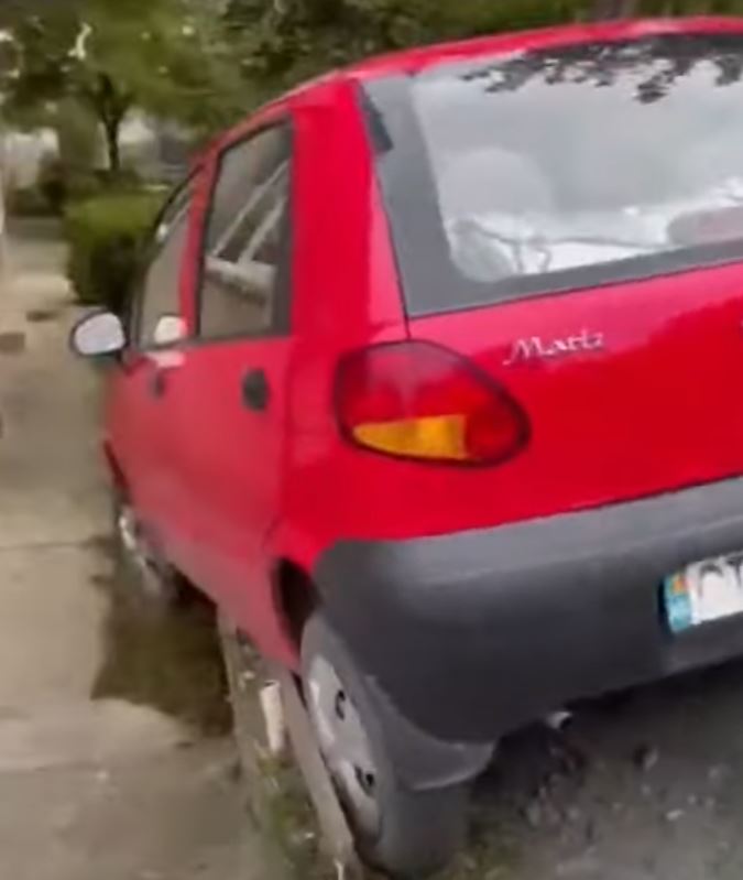 Parcare de tot râsul la Constanța. Unde și-a lăsat un șofer mașina | VIDEO