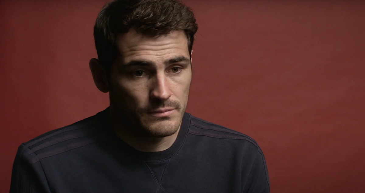 N-ai fi crezut! Fotbalistul Iker Casillas, surprins în timp ce înjură în română! VIDEO