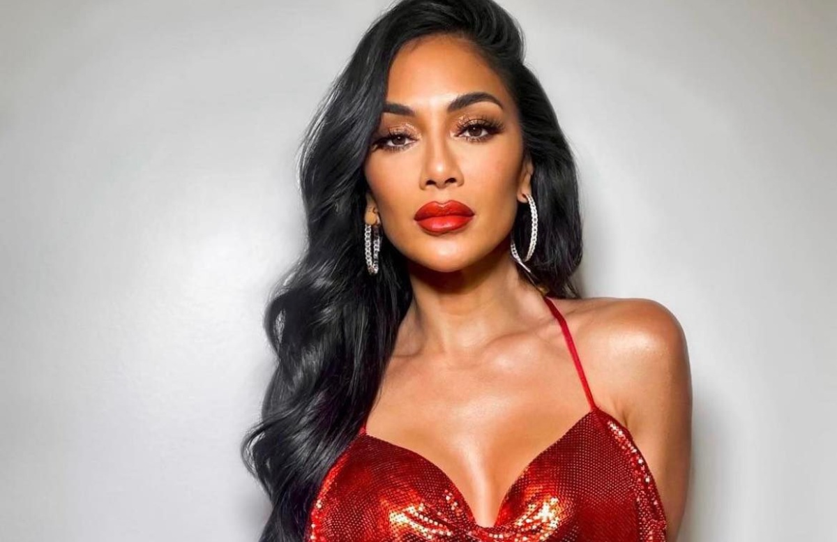 Nicole Scherzinger răspunde zvonurilor despre posibila ei sarcină