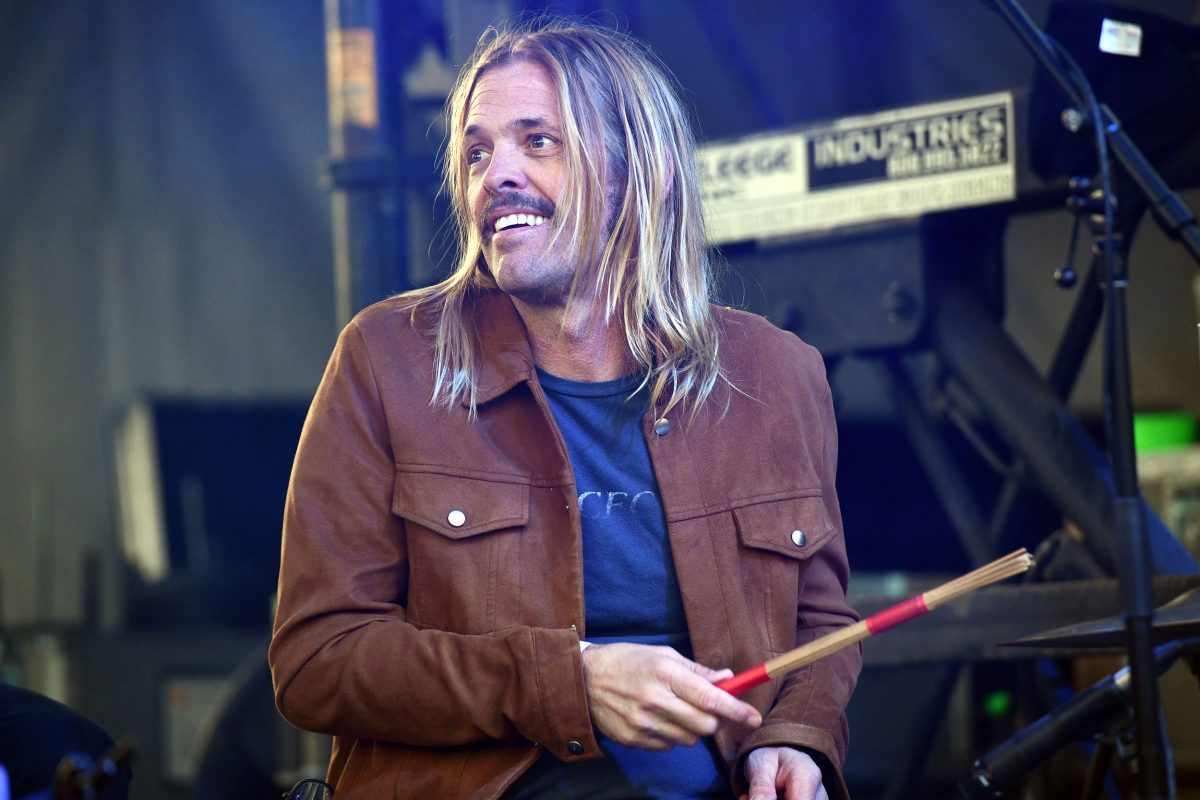 Taylor Hawkins, bateristul trupei Foo Fighters, s-a stins din viață