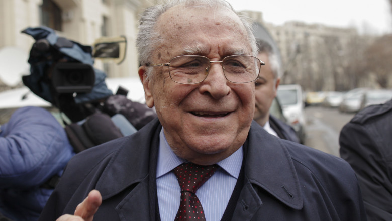 Ion Iliescu se confruntă cu grave probleme de sănătate. Fostul președinte al țării nu s-a prezentat la audieri, astăzi