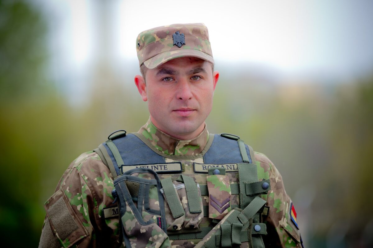 Ministrul Apărării Naționale a făcut anunțul. Cine ar putea să facă stagiu militar din toamnă