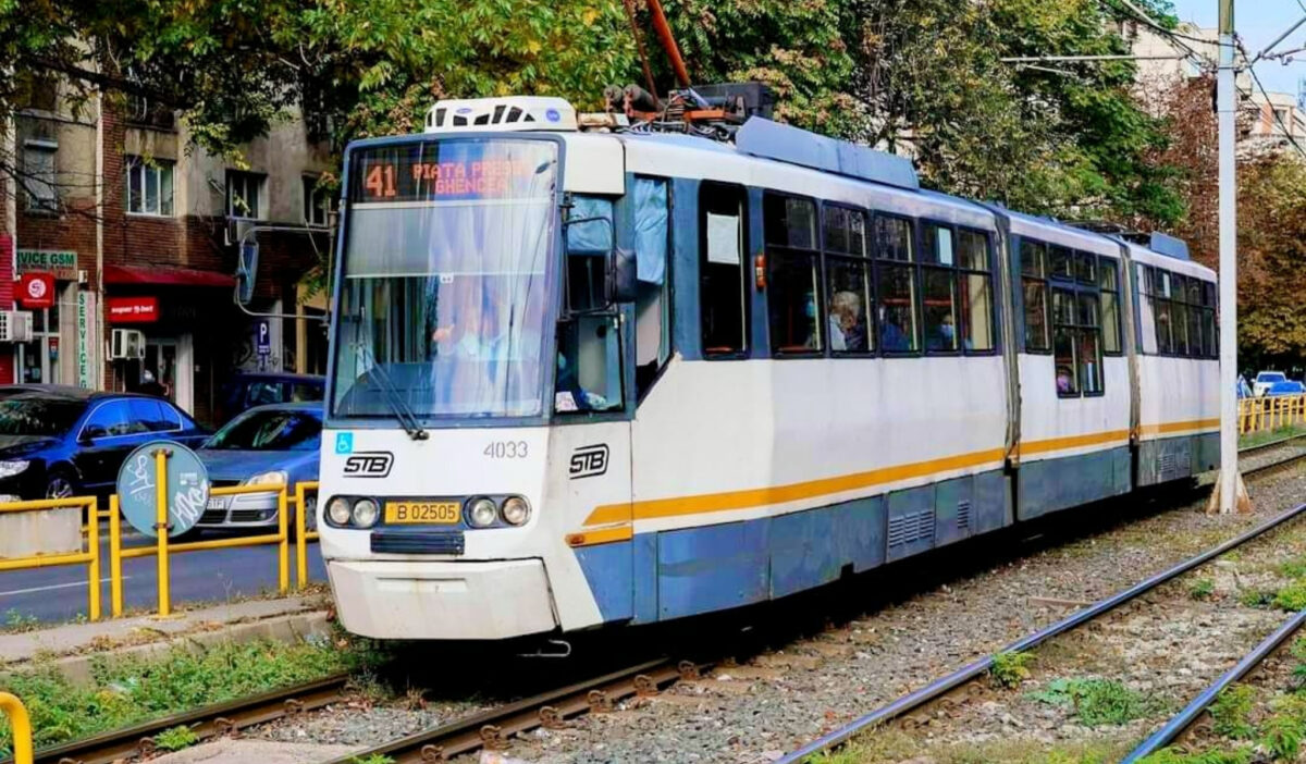 Tramvaiul 41 le-a creat probleme bucureștenilor. Una dintre stații, suspendată pentru următoarele săptămâni