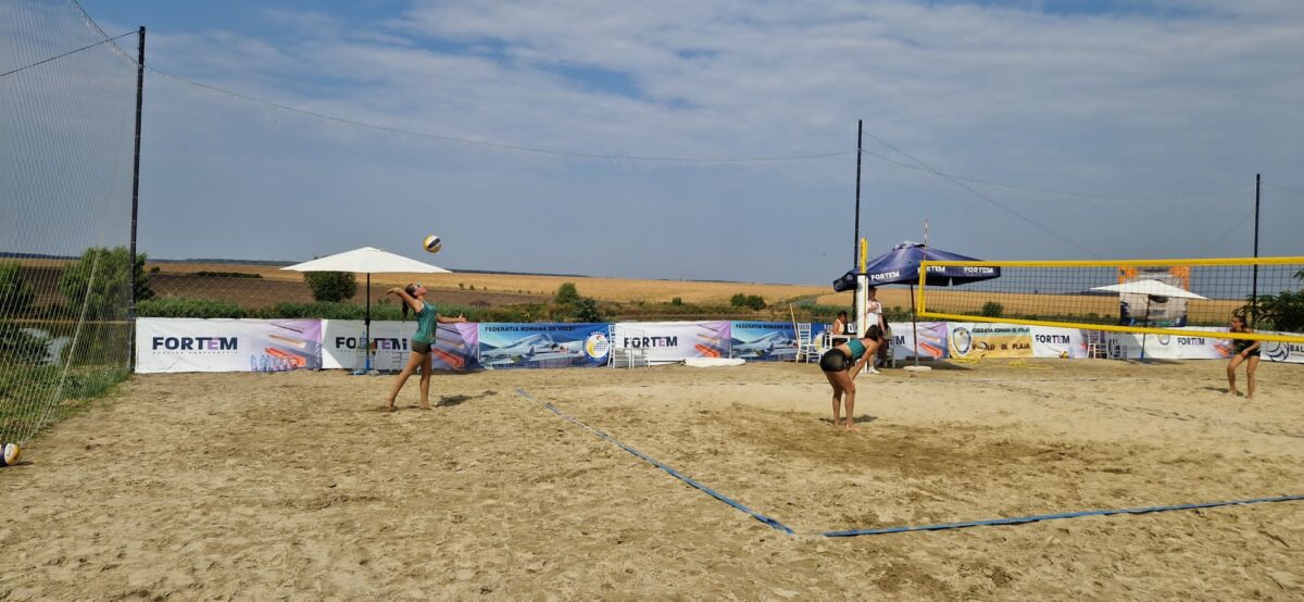 Campionatul Național de Speranțe la beach-volley la ora finalelor