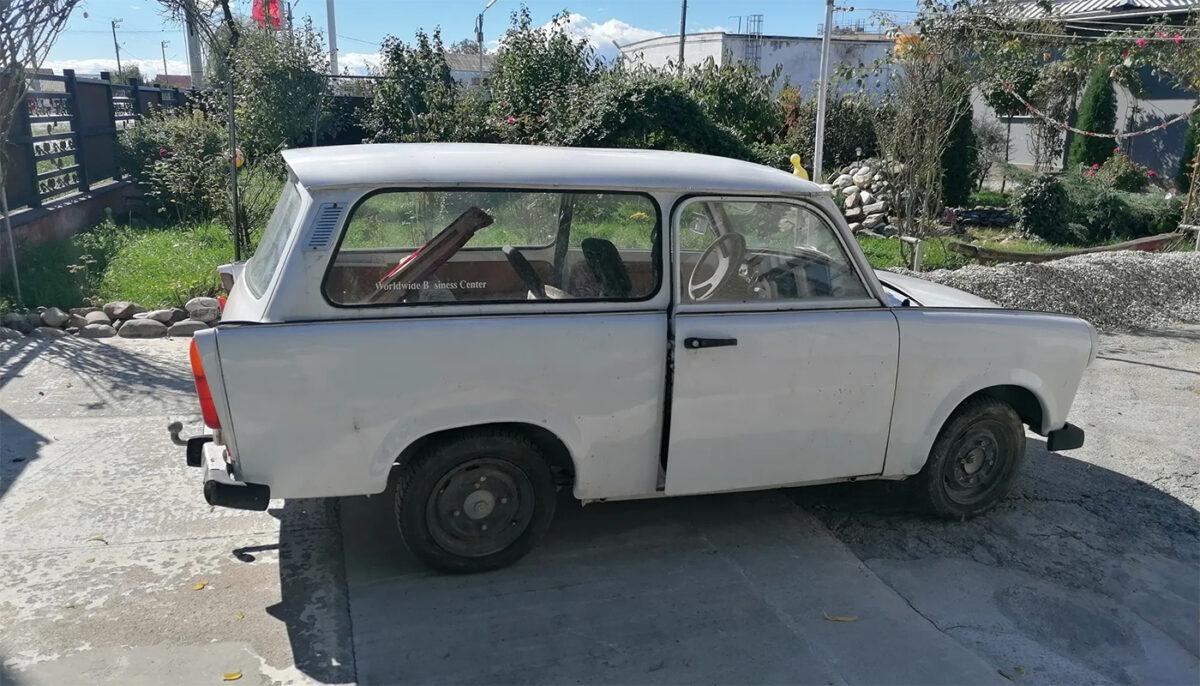 Nu este o eroare! Cu câți lei se vinde un Trabant din anul 1987, acum  în octombrie 2022