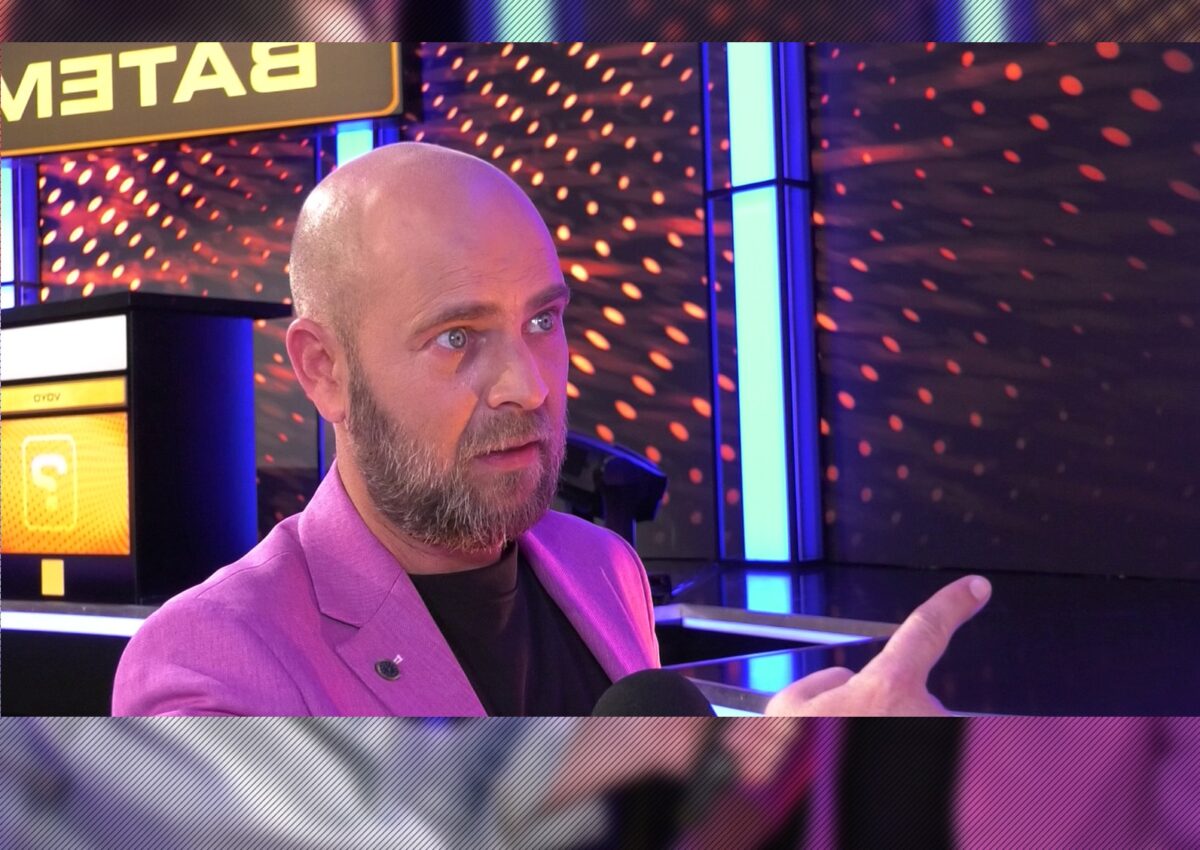 Cosmin Seleși, bântuit de bancă în noua emisiune de la PRO TV: “Sunt român, deci am rate!”