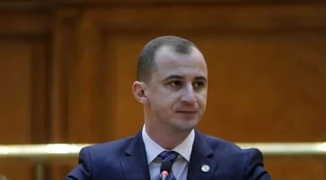 Alfred Simonis Psd După Ce Usr A Anunțat Că Va Ataca La Ccr Legea Majorării Salariilor Pentru 2386