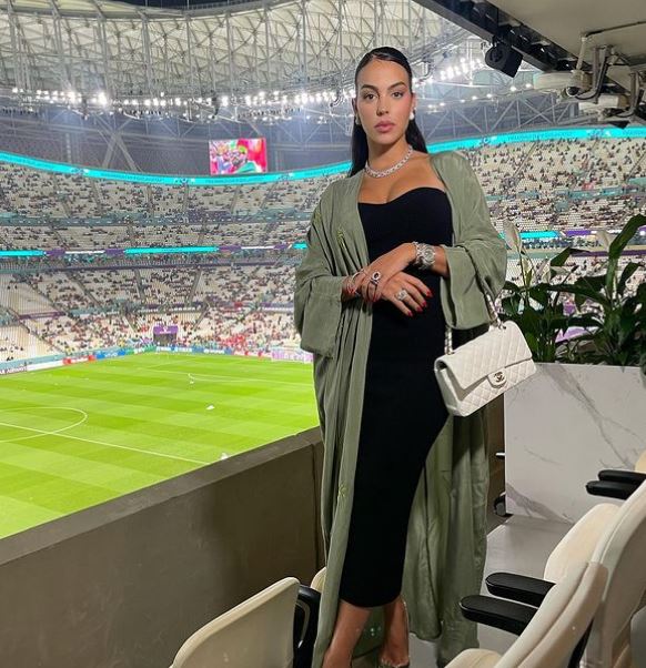 Georgina Rodriguez, revoltată pentru că iubitul ei, Cristiano Ronaldo, nu a fost titular cu Elveția. Mesajul postat de brunetă | GALERIE FOTO