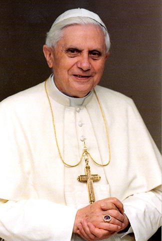 Papa Benedict al XVI-lea a murit! Vaticanul a făcut tristul anunț