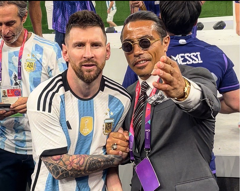 Imaginile de la finala CM 2022 care au scandalizat mapamondul! Lionel Messi, agasat de Salt Bae. VIDEO