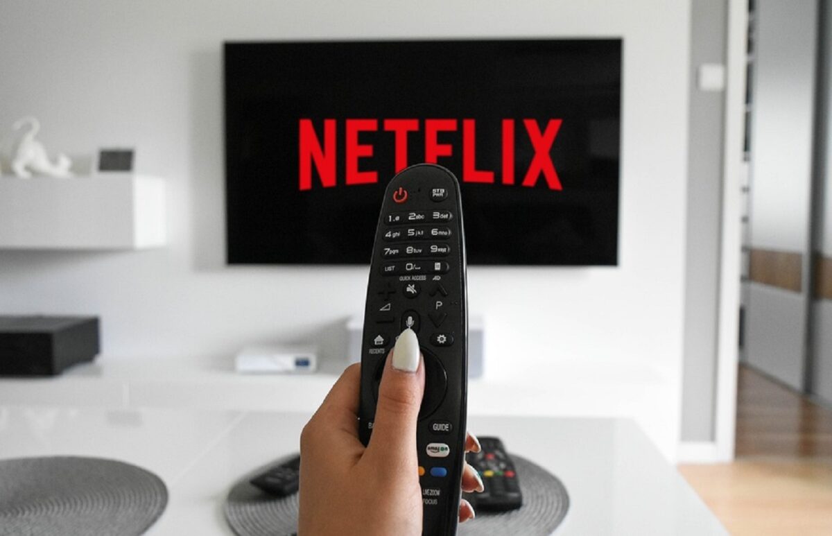 Coduri secrete pe Netflix! Cum să accesezi filme, seriale și emisiuni TV ascunse în platforma de streaming