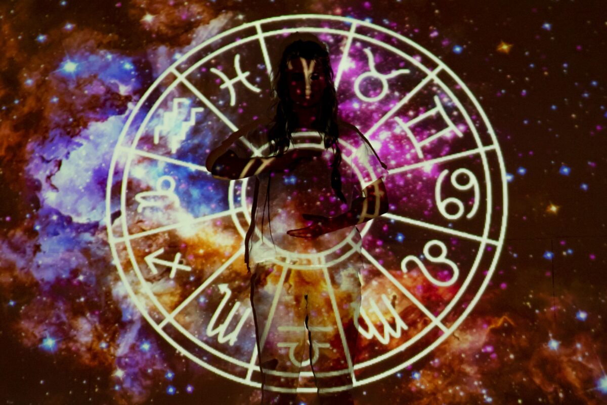 Horoscop 26 martie 2023. Cine sunt nativii care vor fi avantajați de astre