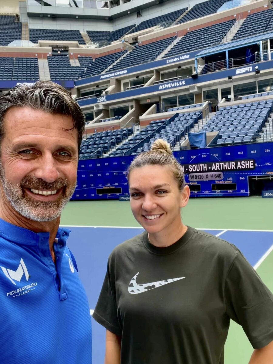 „Patrick Mouratoglou i-a distrus viața Simonei Halep!” Dezvăluirea momentului în tenis