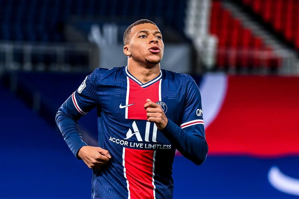 Decizie radicală luată de șefii lui PSG în privința lui Kylian Mbappe. „Nimeni nu este mai presus de club”