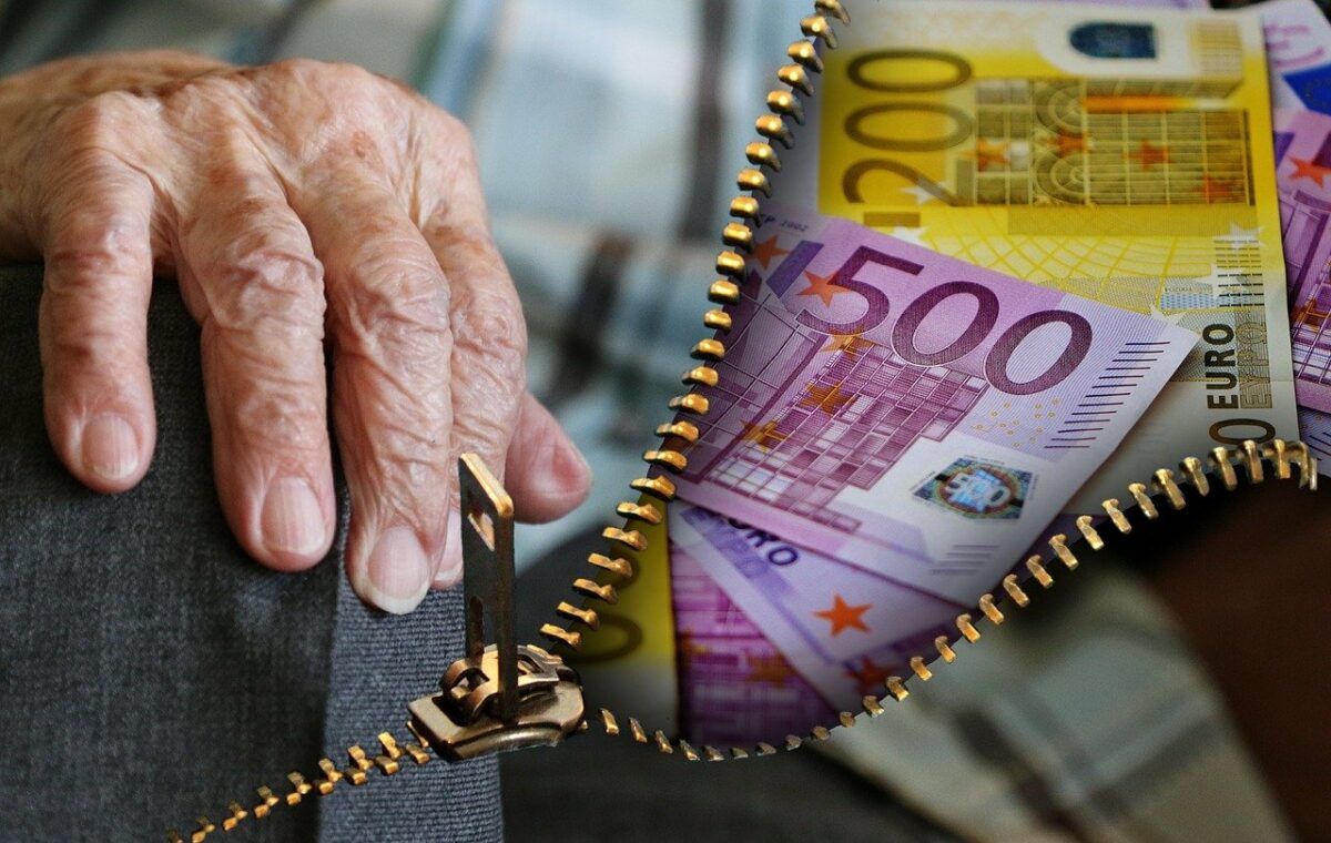 Anunț colosal pentru acești pensionari! Vor primi pensii de 3.000 de euro lunar, direct în cont