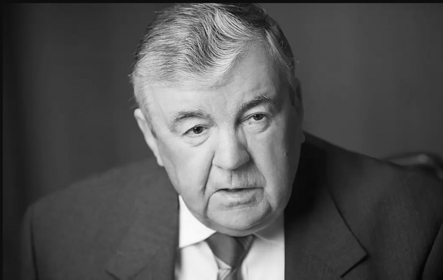 Mircea Snegur, primul președinte al Republicii Moldova, a murit. Legătura neștiută dintre el și Gigi Becali