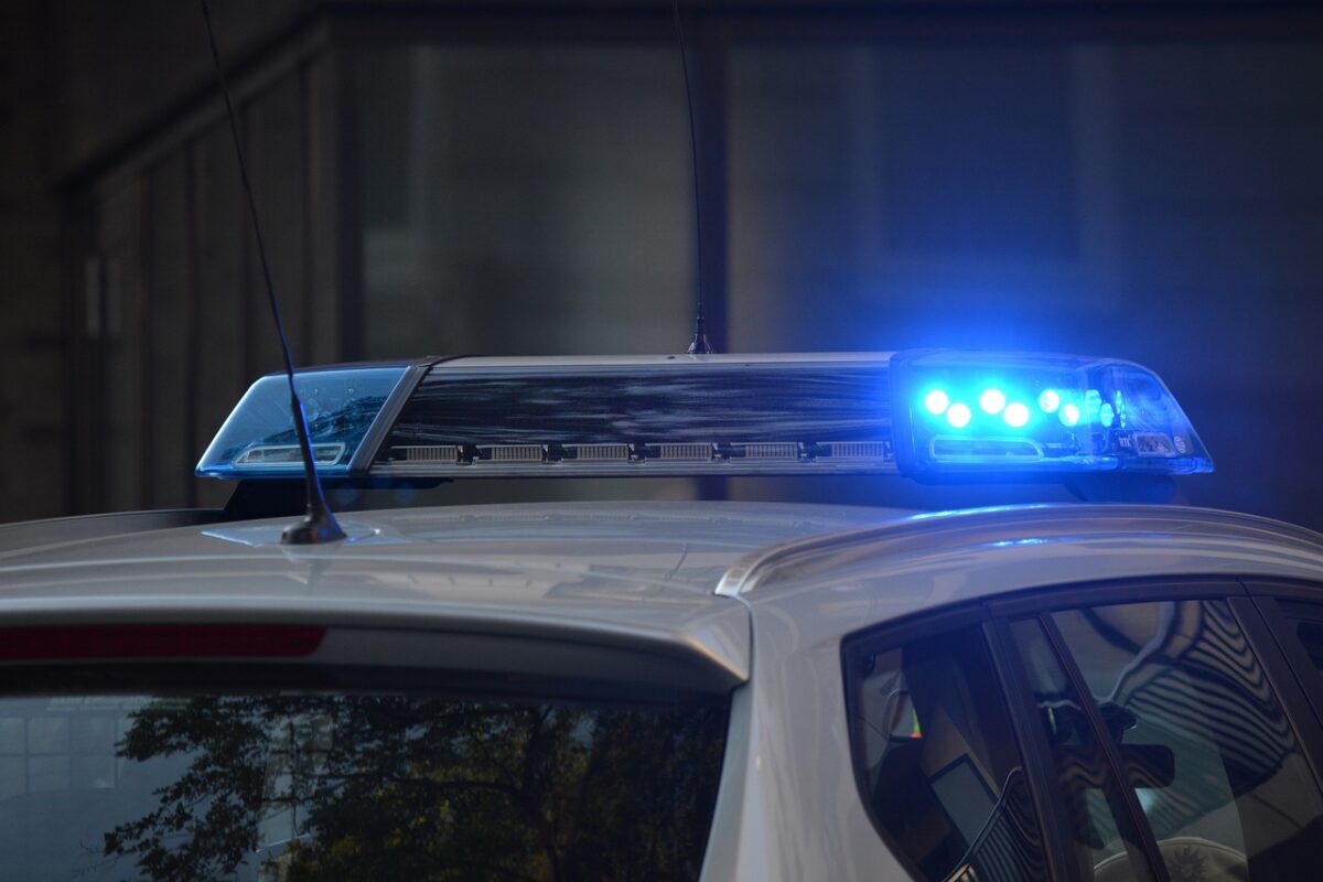 BMW-urile Poliției fac ravagii pe șosele. Au fost implicate în trei accidente și un deces