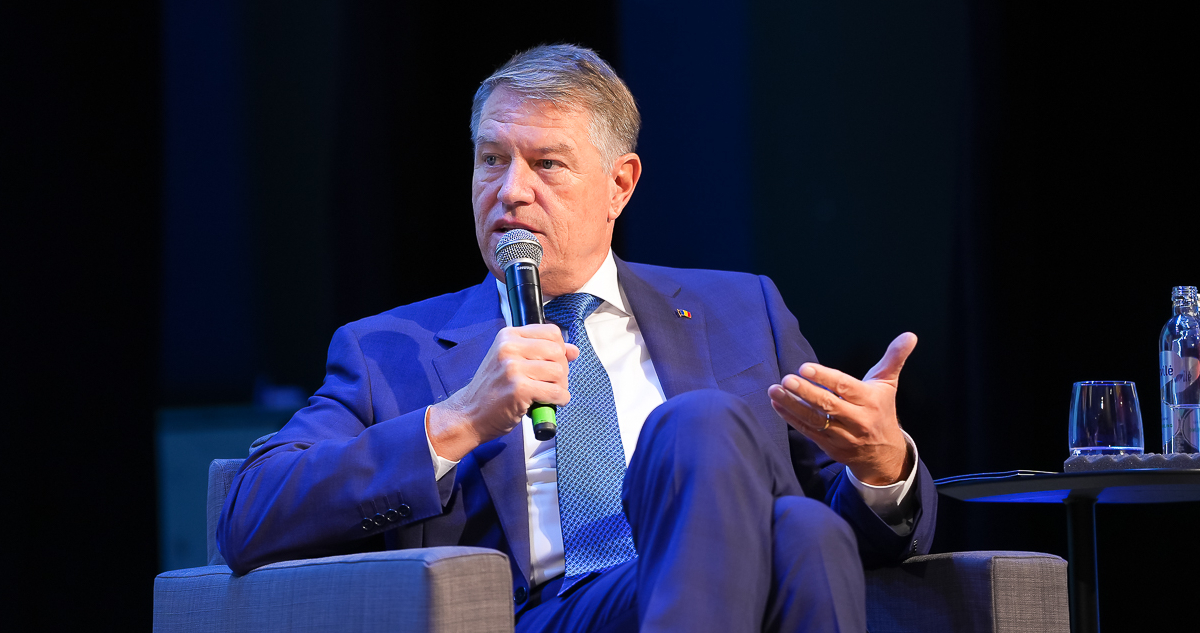 Klaus Iohannis a închiriat un avion de 62 de milioane de dolari. Imagini cu “bijuteria” care îl va duce direct de la Sibiu la New York