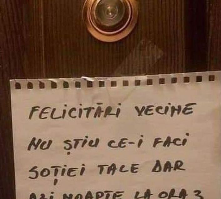 „Nu știu ce-i faci soției, dar…”. Cel mai tare mesaj postat la un avizier dintr-un bloc din București