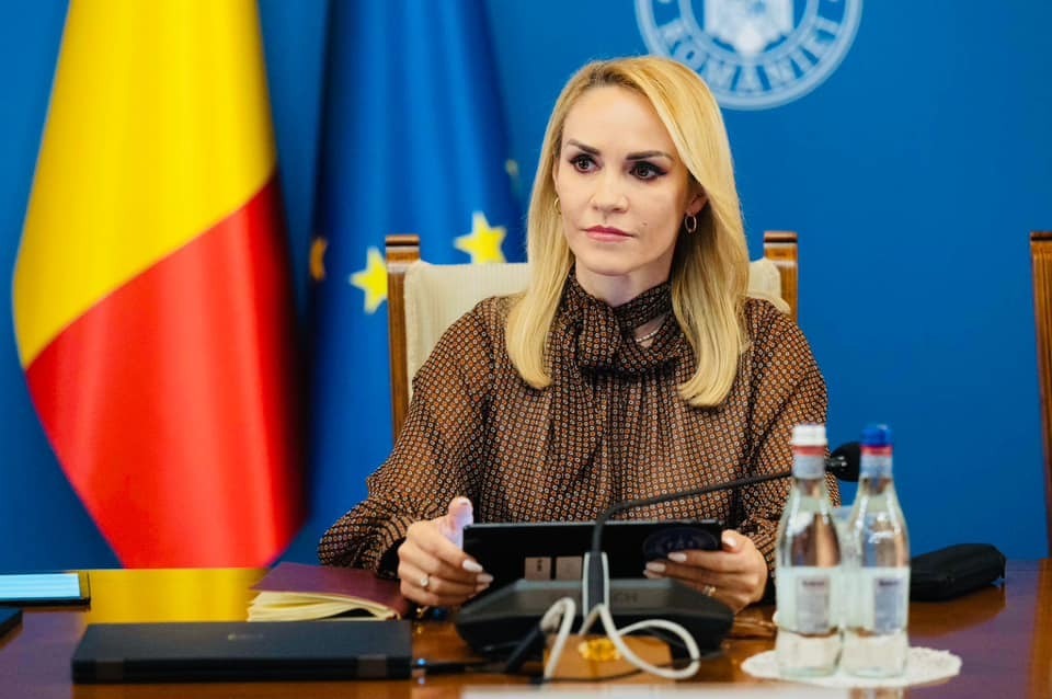 Părăsită de partener, Gabriela Firea a recunoscut: „Am crezut că mă iubește, dar nu a fost așa”. Cea mai tristă amintire din adolescența fostului primar al Capitalei