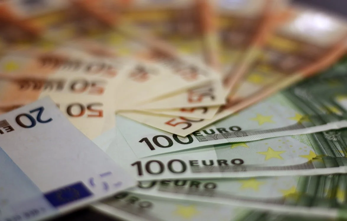 Bancnota de zero euro apare în Europa. Se va pune în vânzare și va avea pe ea o figură celebră