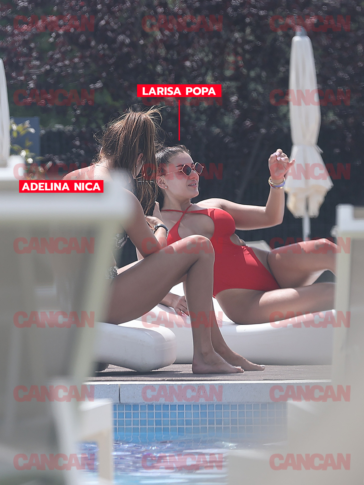 Adelina Nica și Larisa Popa au avut parte de o ședință foto incendiară la piscină Foto CANCAN