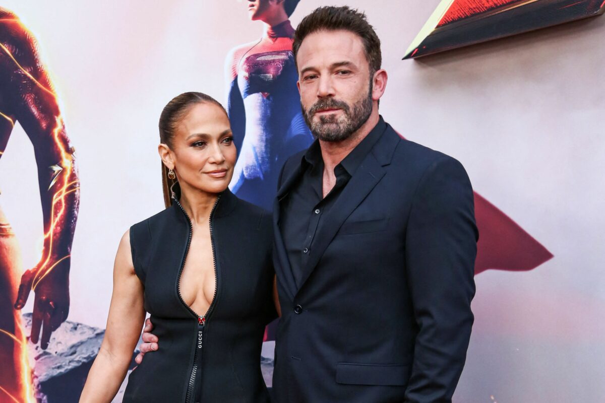 Cine îi mai înţelege? Cum au fost surprinşi Jennifer Lopez şi Ben Affleck, după divorţ