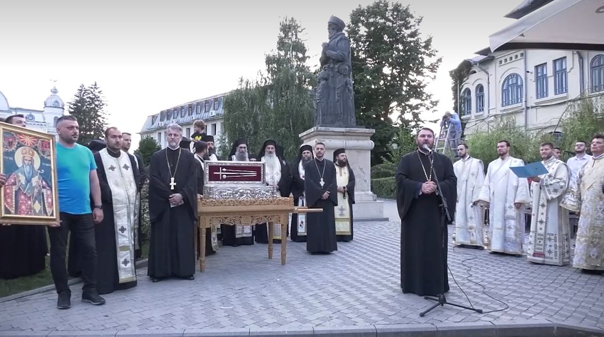 Programul complet al ceremoniei din Târgoviște dedicate Sfântului Ierarh Nifon, primul sfânt canonizat pe tărâm românesc