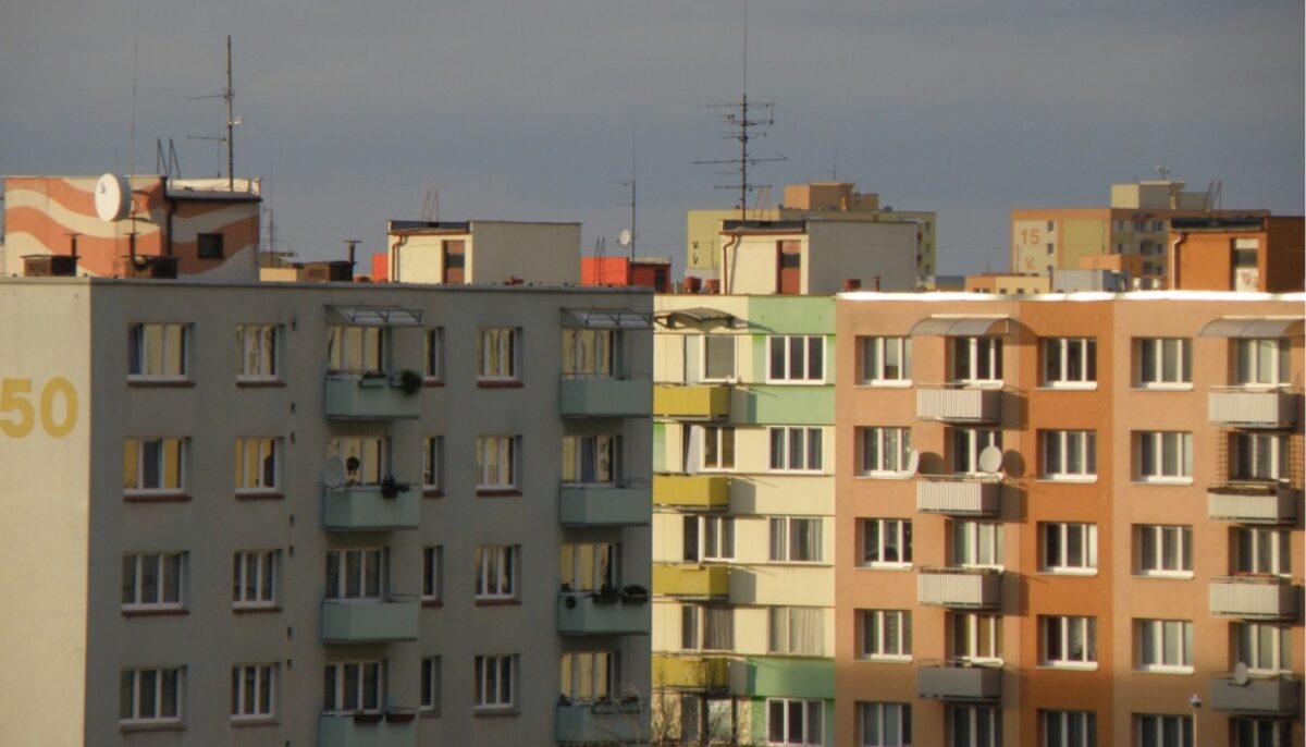 Cât a ajuns să coste un apartament cu 3 camere în București. Românii nu-și mai permit să fie proprietari