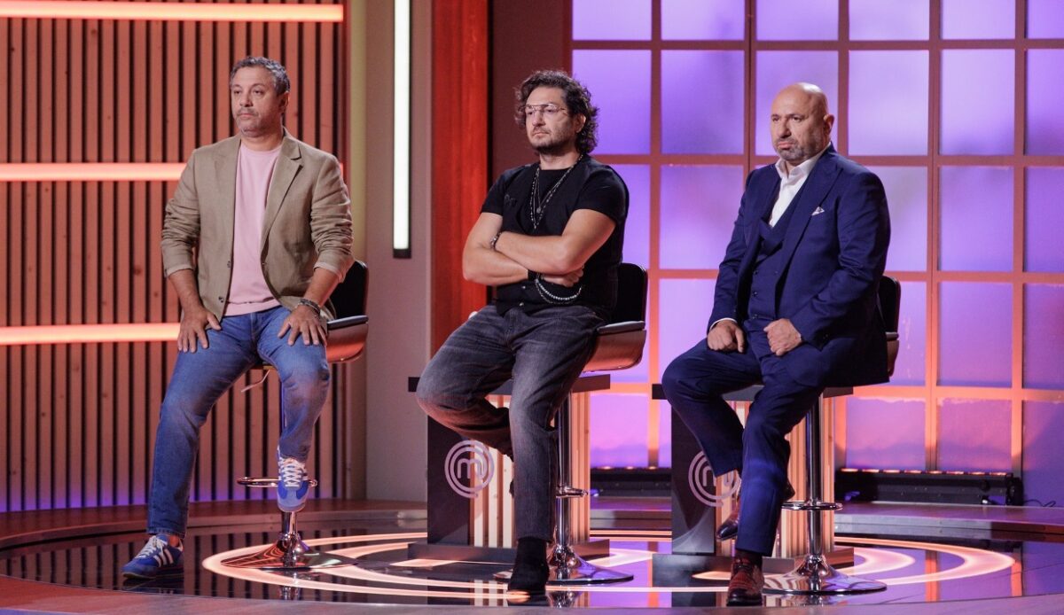 Noul sezon MasterChef a fost plin de surprize și pentru cei trei chefi